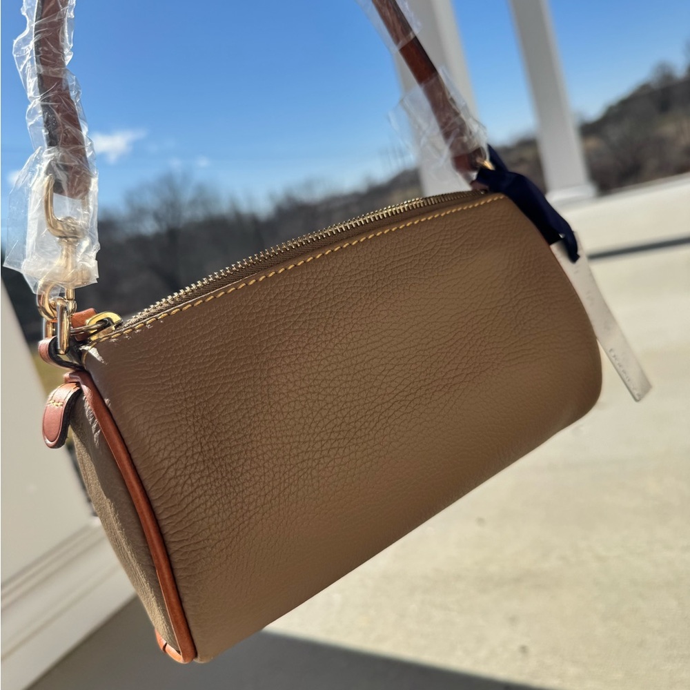 Dooney & Bourke NWT Pebbled Leather Crossbody Bag Brown Small Zip Purse - Picture 7 of 8